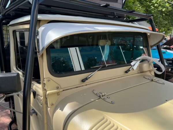 Toyota LandCruiser 80-82 Series May1990-1998 Mesh Windscreen Sunvisor