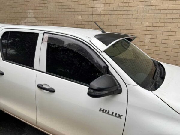 Toyota Hilux Oct 2015on Mesh Windscreen Sunvisor