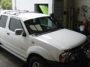 Nissan Navara D40 11/2005-06/2015 Solid Windscreen Sunvisor