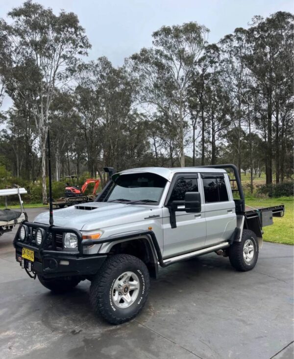 Toyota Land Cruiser 70 Series SunVisor [GXL VDJ79R]