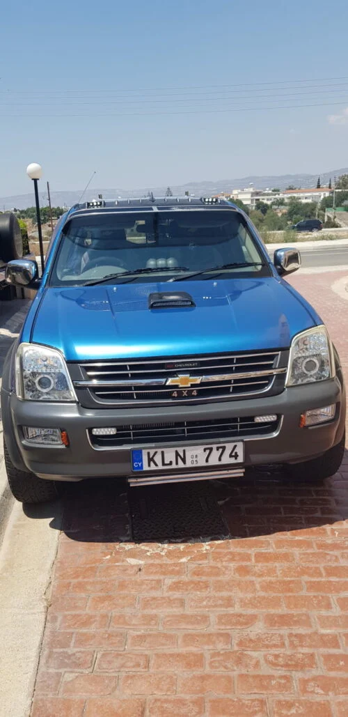 coloradorodeoholdenroofrackworldsa-500x1029-1.webp Ford Courier Feb 1999-Dec 2006 Mesh Windscreen Sunvisor