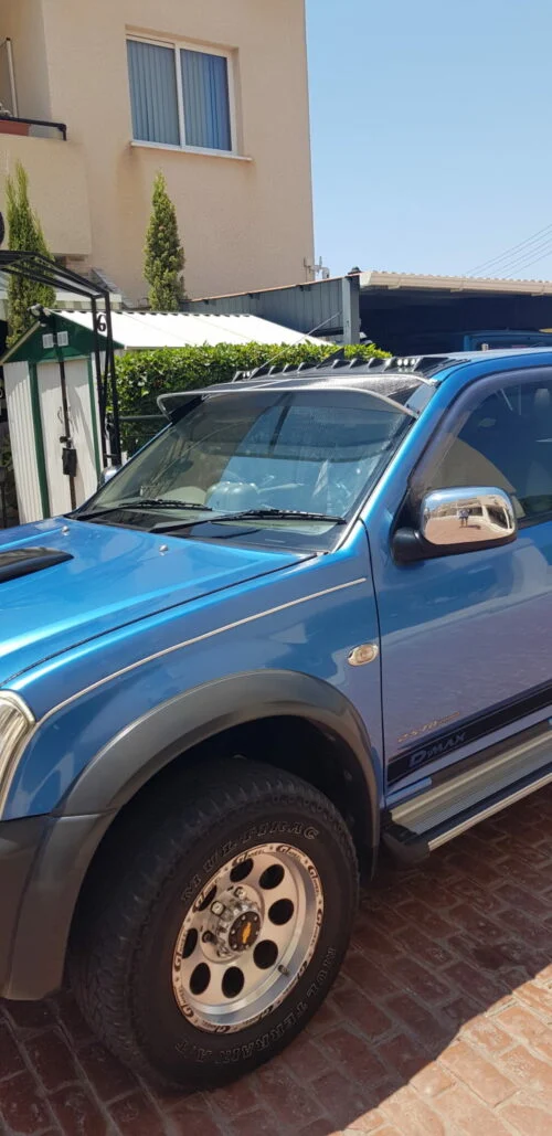 coloradorodeorasunvisorroofrackworldsa-500x1029-1.webp Ford Courier Feb 1999-Dec 2006 Mesh Windscreen Sunvisor