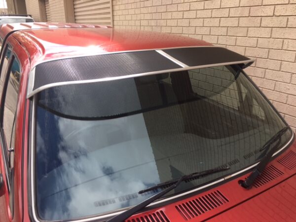 Toyota Hilux 10/88-10/97 Mesh Windscreen Sunvisor